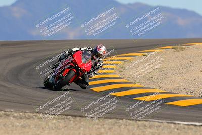 media/Oct-09-2022-SoCal Trackdays (Sun) [[95640aeeb6]]/Turn 12 (140pm)/